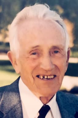 Bernard (Bernie) Nares Wade