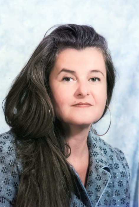 Cynthia "Karen" Karen MacKinnon