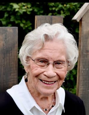 Dorothy "Dot" Mackie
